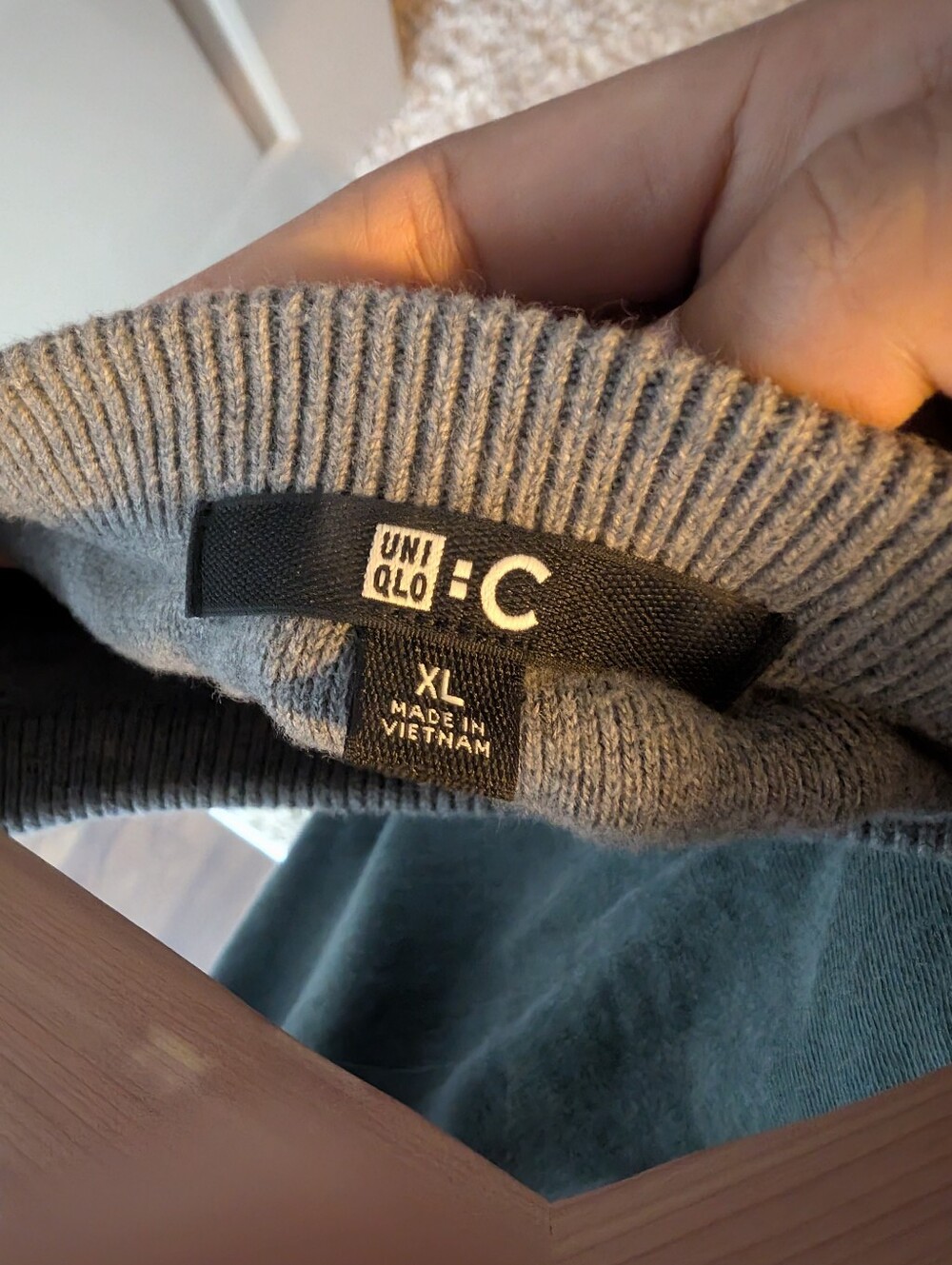 Uniqlo Women's Smooth Cotton Sweater in Gray - Picture 4 of 5